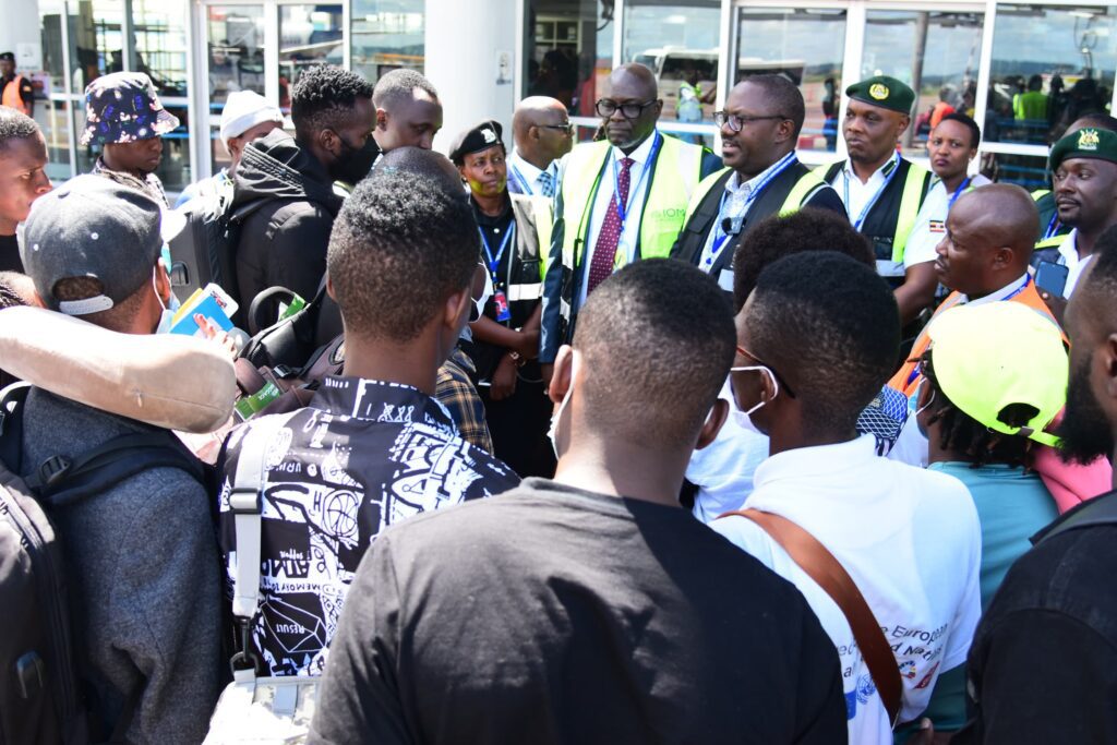 GORhPO2XoAEHW1f ELOI Ministries